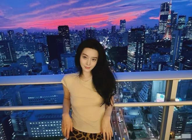 "Tóm gọn" Phạm Băng Băng hẹn hò trai lạ, còn mua nhà chung sống với nhau ở Nhật Bản?- Ảnh 8.