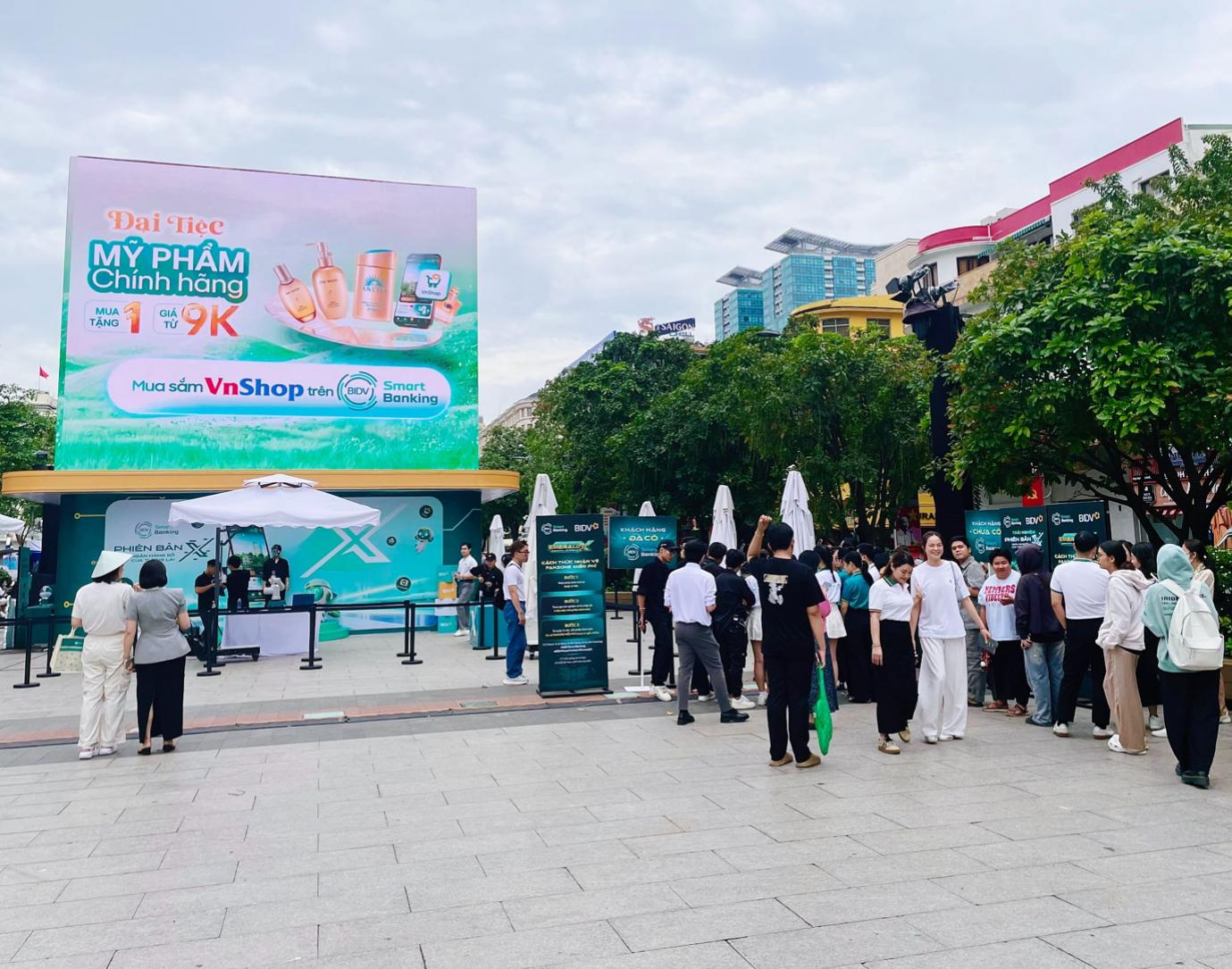 Cơ hội không thể bỏ lỡ: Nhận vé Fanzone gặp dàn nghệ sĩ BIDV Music Festival tại phố đi bộ Nguyễn Huệ- Ảnh 4.