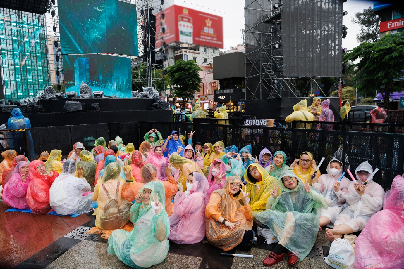 Hé lộ sân khấu cực hoành tráng của BIDV Music Festival, chuẩn bị đón dàn sao khủng- Ảnh 4.