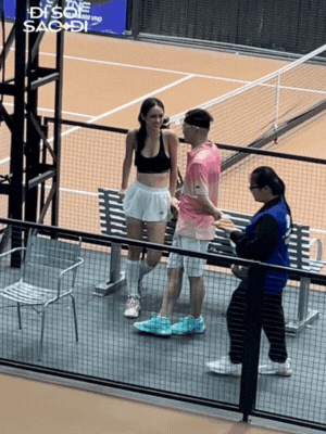 "Tóm dính" doanh nhân Đức Phạm dính như sam bên một Á hậu Vbiz trên sân pickleball- Ảnh 3.
