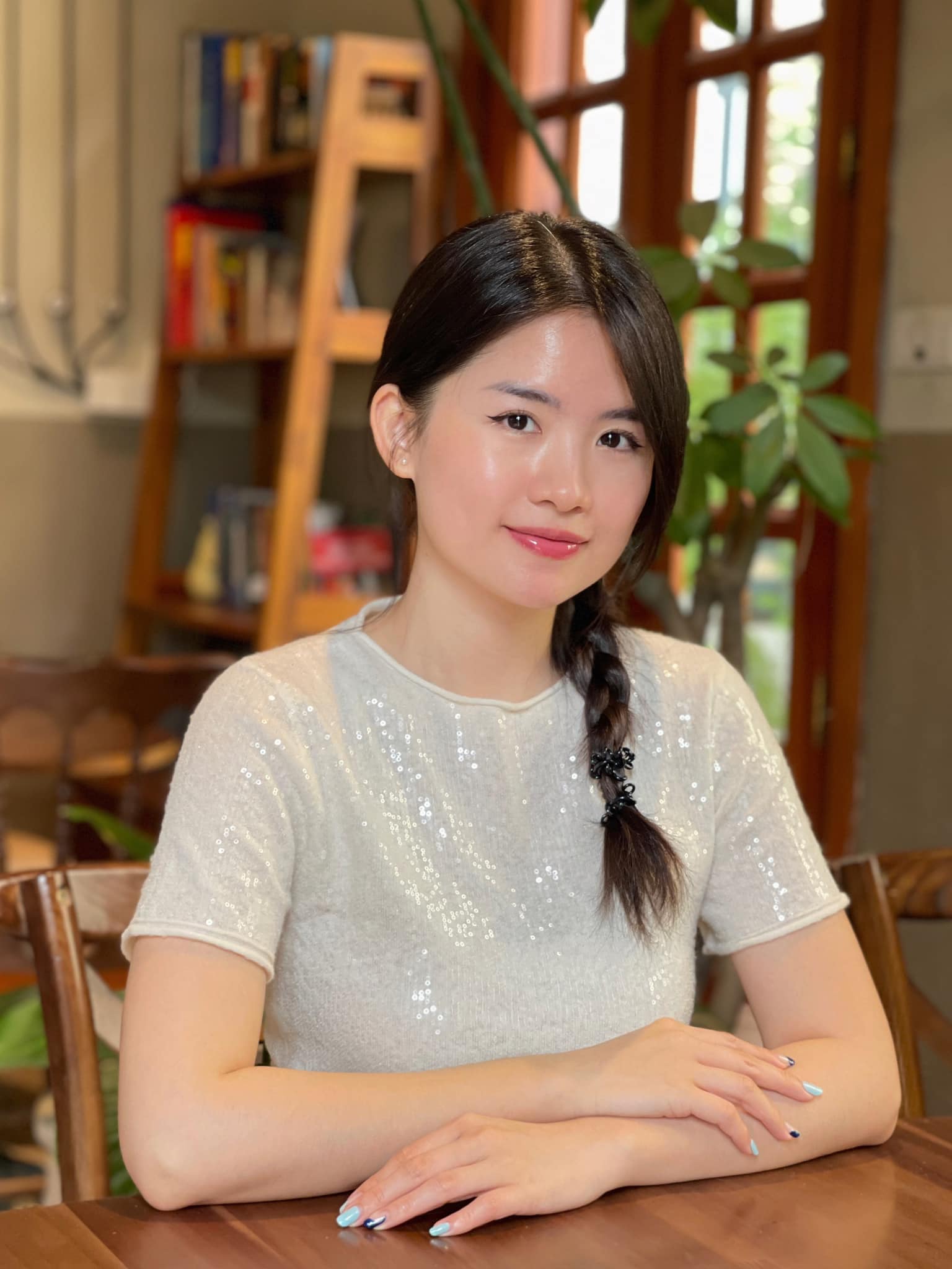 "Thánh thần thiên đụng ơi" sao trần đời lại có người đã đẹp, còn mang tên khai sinh độc lạ cỡ này- Ảnh 19.