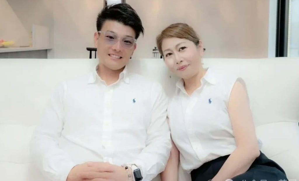 Chàng trai 33 tuổi yêu mẹ bạn cùng lớp, chi hẳn 6 tỷ mua quà "độc lạ" và cái kết bất ngờ- Ảnh 1.