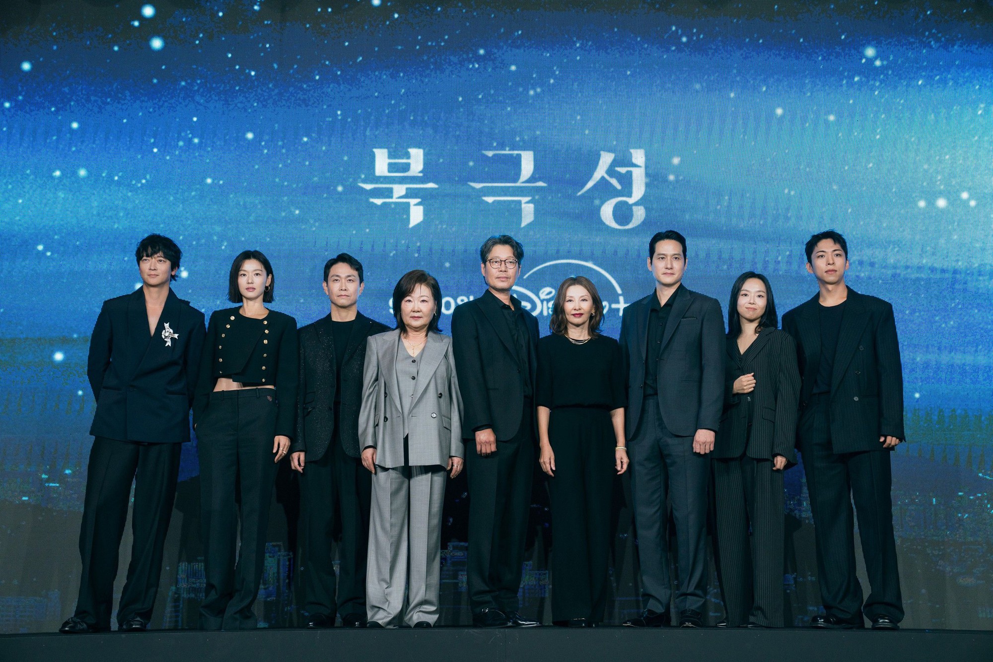 Tempest: Bom tấn dư tiền thiếu cảm xúc của Jeon Ji Hyun và Kang Dong Won- Ảnh 8.