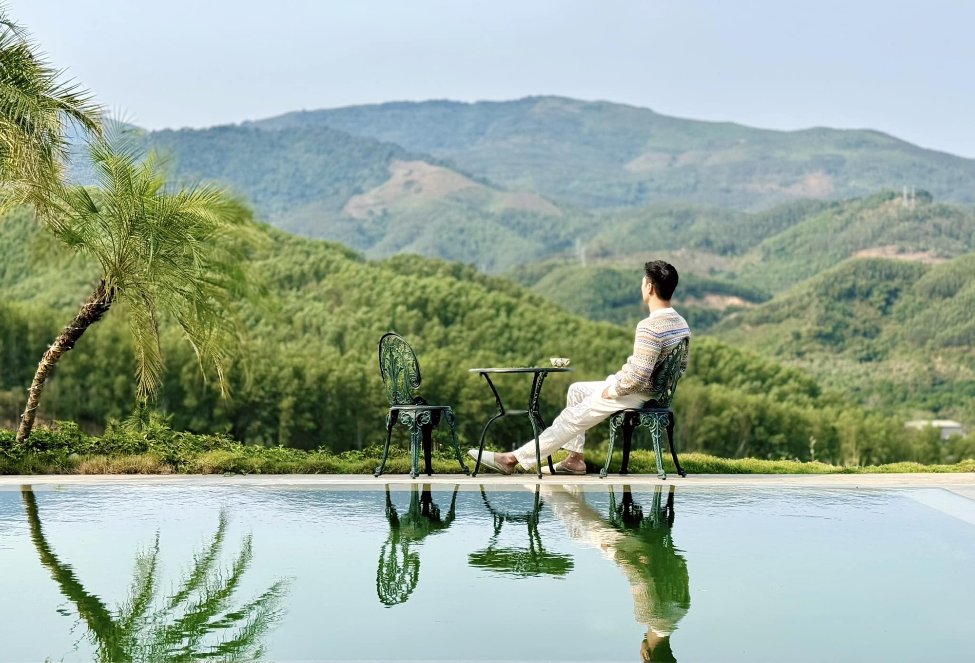 Ngoại hình của nam nghệ sĩ hào hoa, yêu vợ bậc nhất showbiz, có nhà từ Hà Nội đến Hưng Yên, Phú Thọ- Ảnh 14.