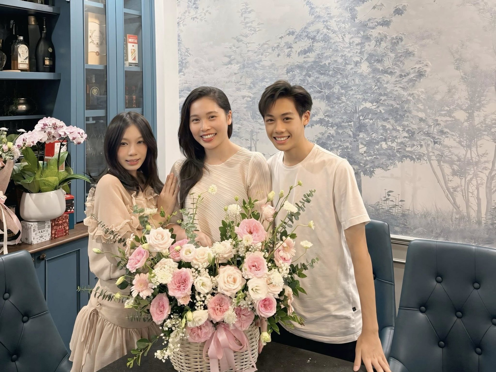 Chân dung đại thiếu gia 14 tuổi nhà Phó chủ tịch Cen Group: 