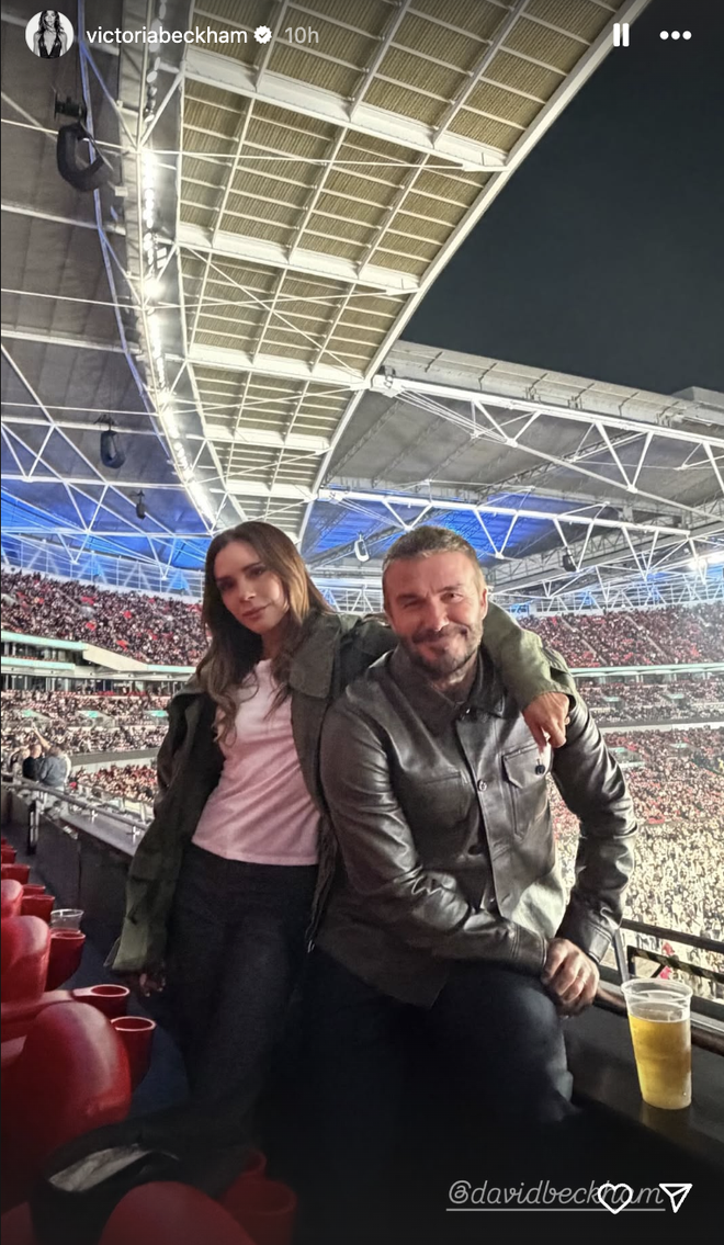 David Beckham ôm con gái Harper thắm thiết khi đi xem concert, nhan sắc đời thường của tiểu thư tài phiệt gây sốt- Ảnh 5.