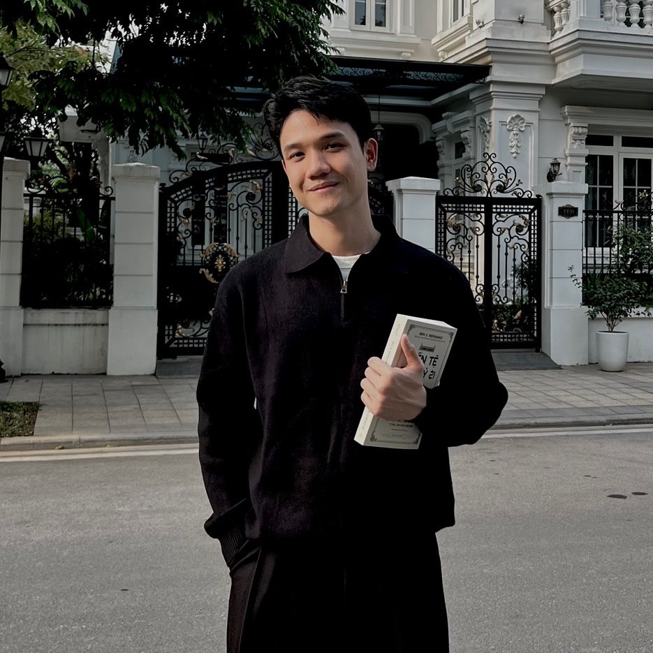 Chủ công ty ở Hà Nội thất nghiệp về nhà làm TikToker nấu ăn, nổi tiếng vì toàn nấu “món nhà nghèo”- Ảnh 1.