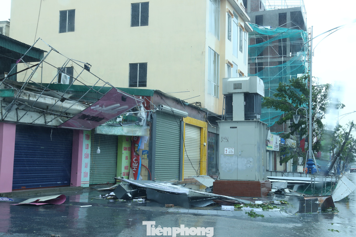 Nghệ An tan hoang sau bão- Ảnh 11.