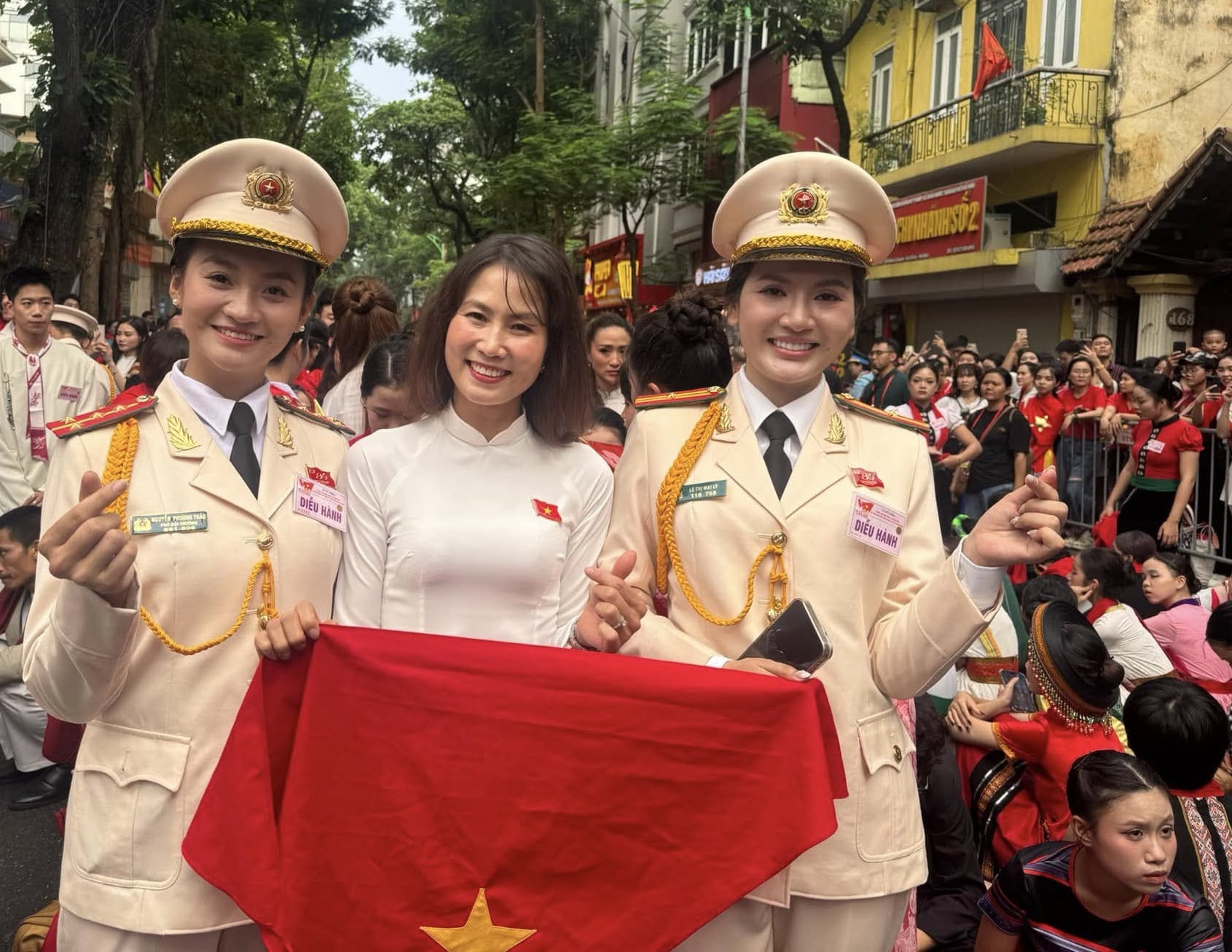 Tinh tú của thể thao Việt Nam hân hoan, tự hào giữa Quảng trường Ba Đình lịch sử ngày Đại lễ 2/9- Ảnh 13.