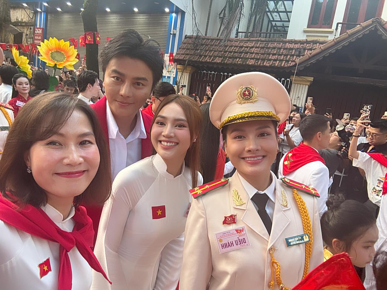 Tinh tú của thể thao Việt Nam hân hoan, tự hào giữa Quảng trường Ba Đình lịch sử ngày Đại lễ 2/9- Ảnh 10.