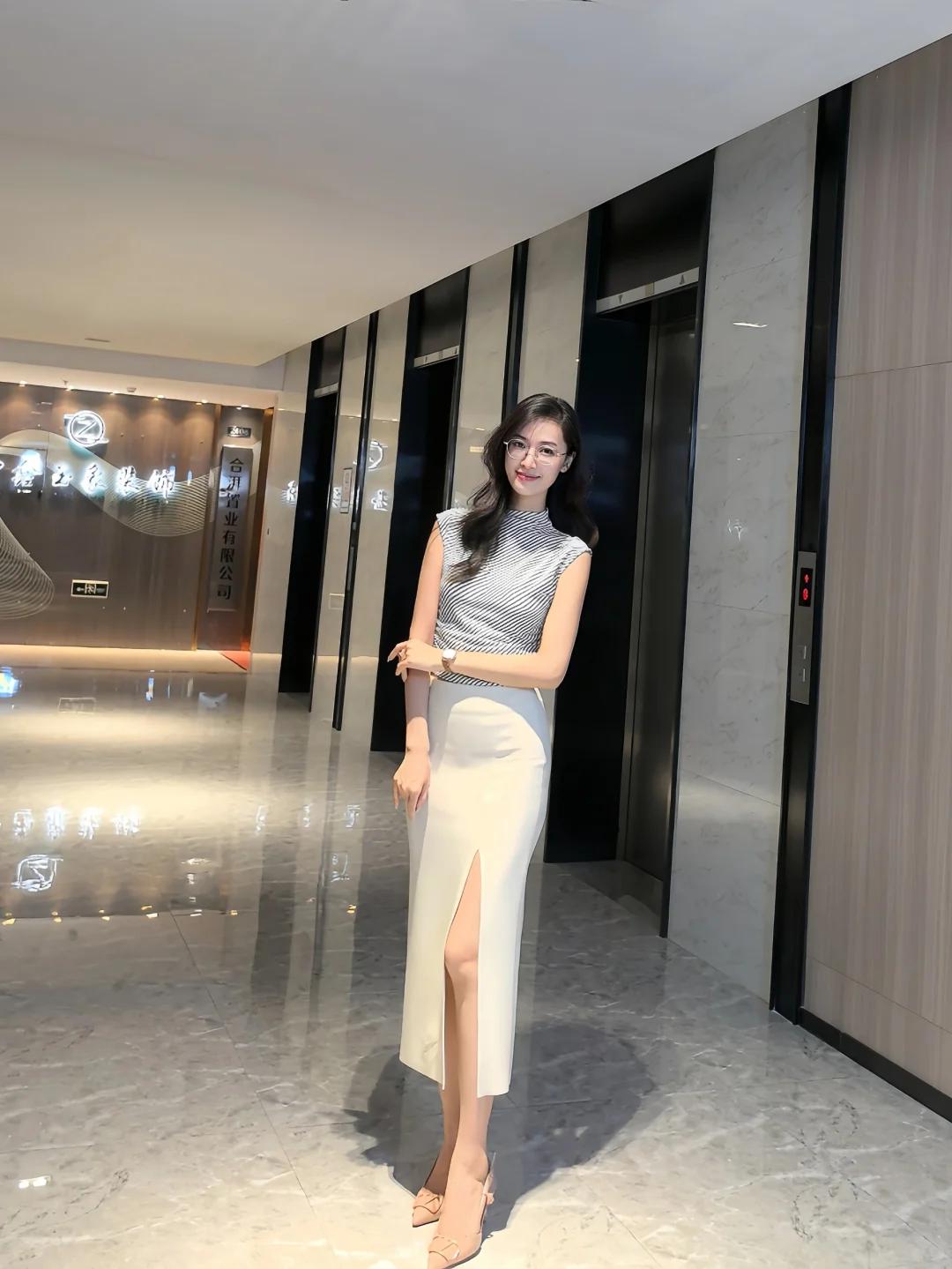 Phụ nữ 30+ cứ diện váy theo 4 cách này, bảo đảm vừa gọn dáng vừa sang trọng- Ảnh 7.