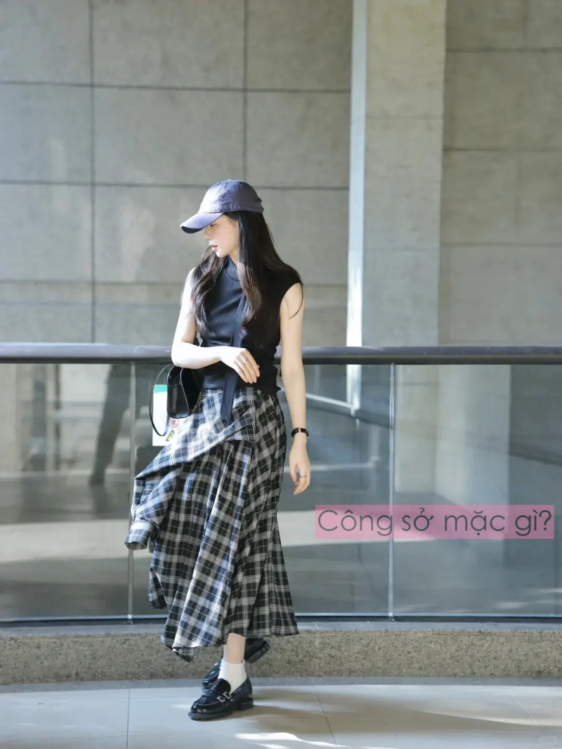 Phụ nữ 30+ n&ecirc;n bỏ qua gi&agrave;y thể thao, chọn 3 kiểu gi&agrave;y n&agrave;y để n&acirc;ng tầm phong th&aacute;i!- Ảnh 6.