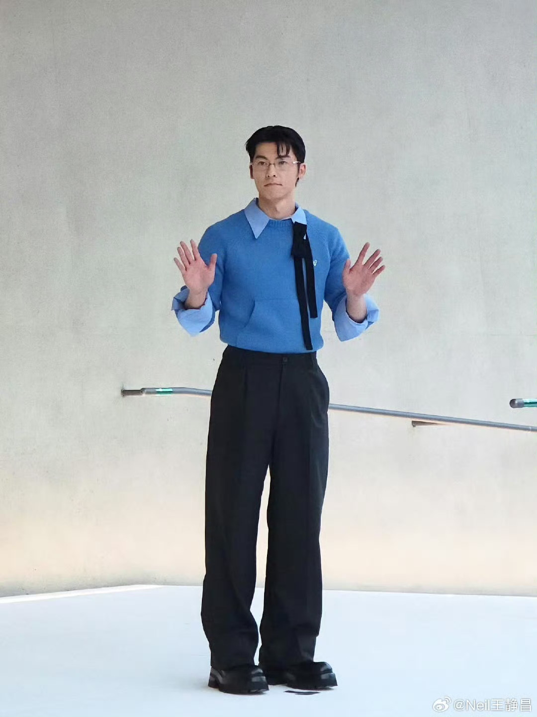 Hứa Quang Hán - Byeon Woo Seok quá bảnh, cùng nữ thần AI đổ bộ event của Gentle Monster- Ảnh 6. Hứa Quang Hán - Byeon Woo Seok quá bảnh, cùng nữ thần AI đổ bộ event của Gentle Monster- Ảnh 6.