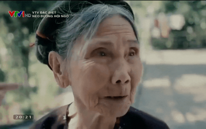 Xúc động khoảnh khắc mẹ già đón con liệt sĩ sau hơn 50 năm: "Giờ mẹ ở cái nhà to thế này đây. Con về rồi con nuôi mẹ làm cái nhà to hơn nhé?"- Ảnh 3.