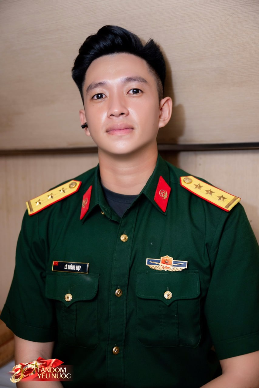 15 giây và chùm ảnh mới nhất của Lê Hoàng Hiệp trên tàu rời Hà Nội- Ảnh 5.