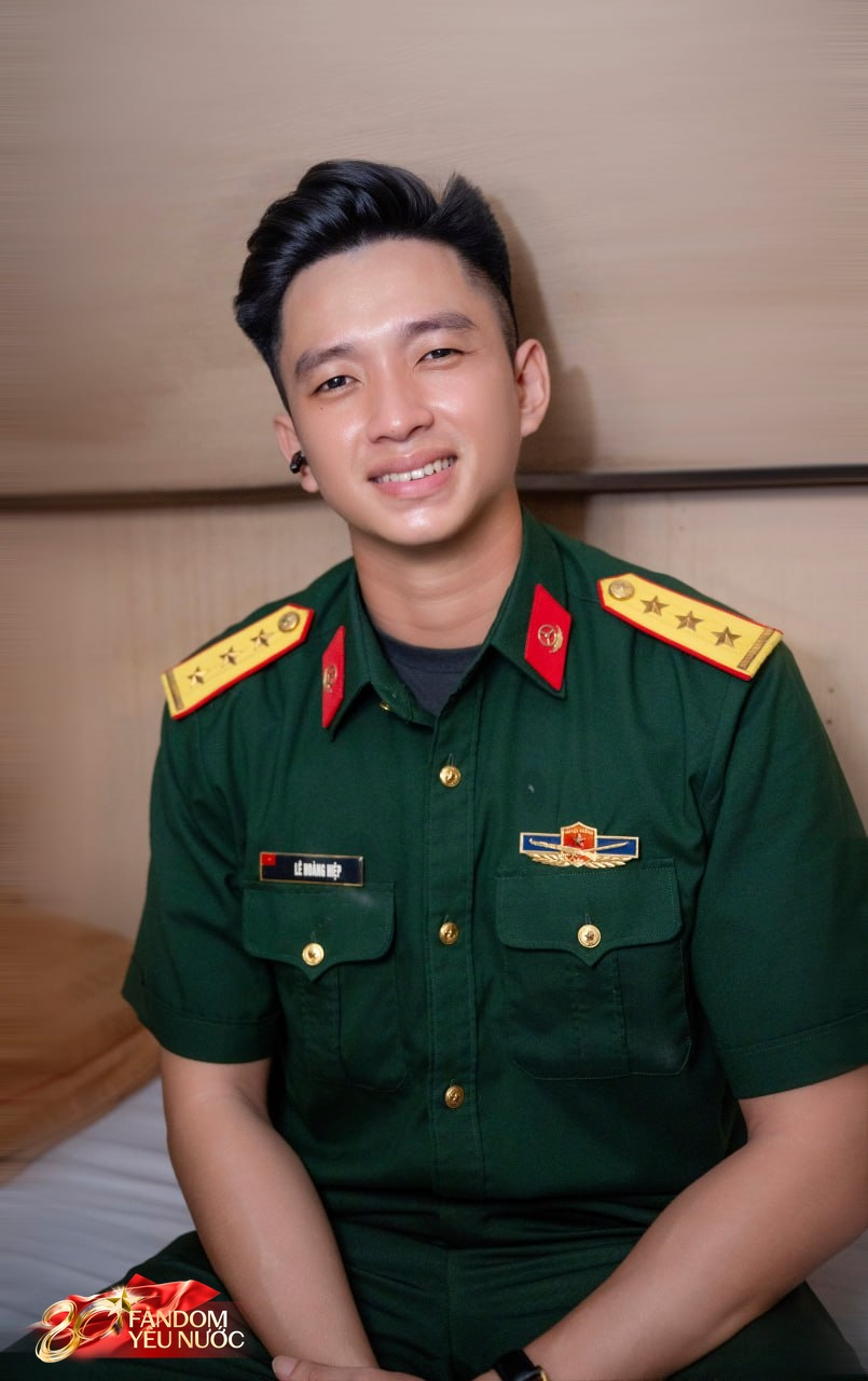 15 giây và chùm ảnh mới nhất của Lê Hoàng Hiệp trên tàu rời Hà Nội- Ảnh 2.