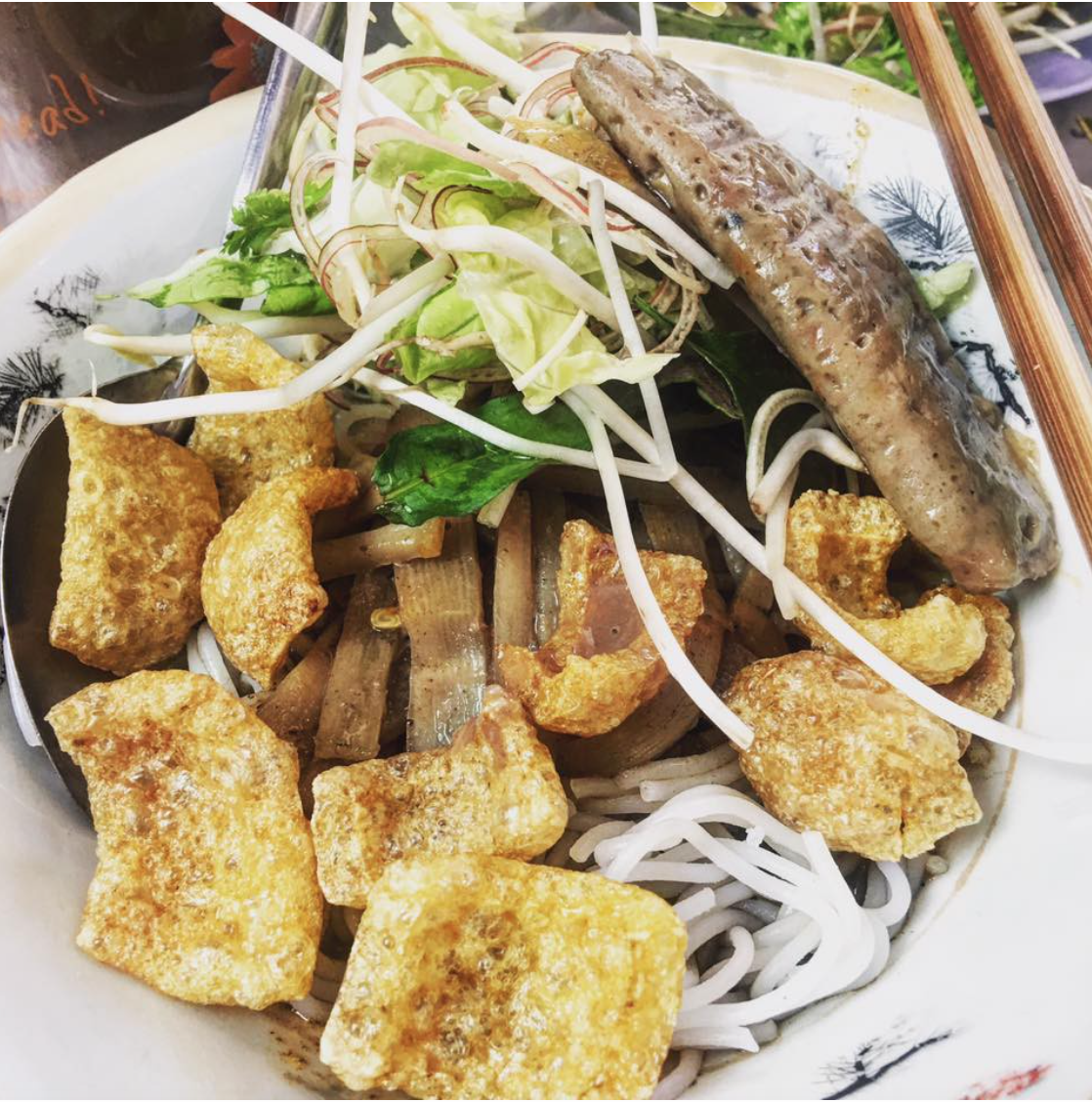Những đặc sản Việt Nam "thách thức khứu giác": Khách Tây vừa ngửi đã e sợ, người bản địa lại coi là cực phẩm- Ảnh 2.