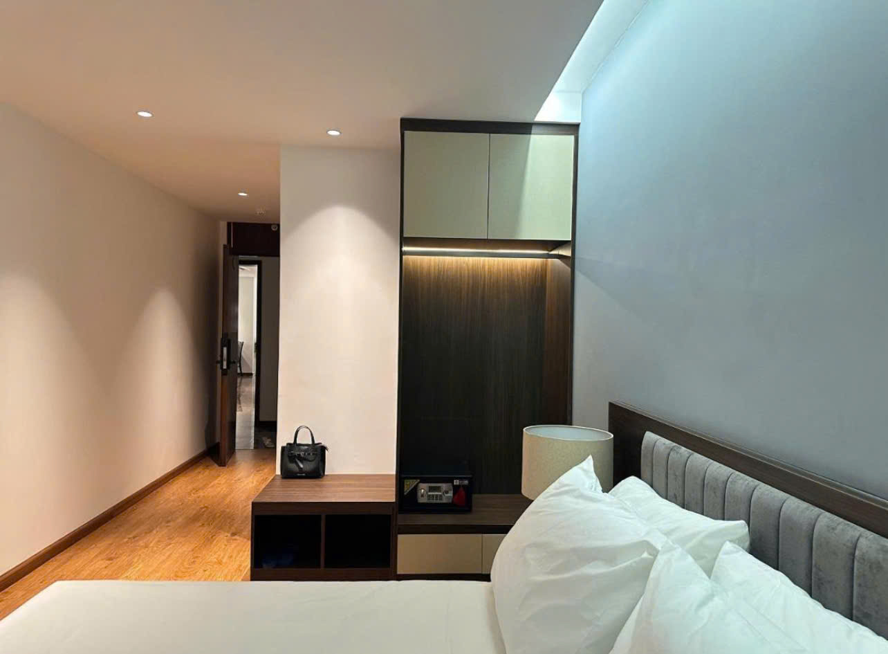 Lái ô tô từ Hải Phòng đi Hà Nội chơi lễ, gia đình 8 người chuẩn bị 80 triệu: "Tốn bao nhiêu tiền cũng không tiếc"- Ảnh 7.