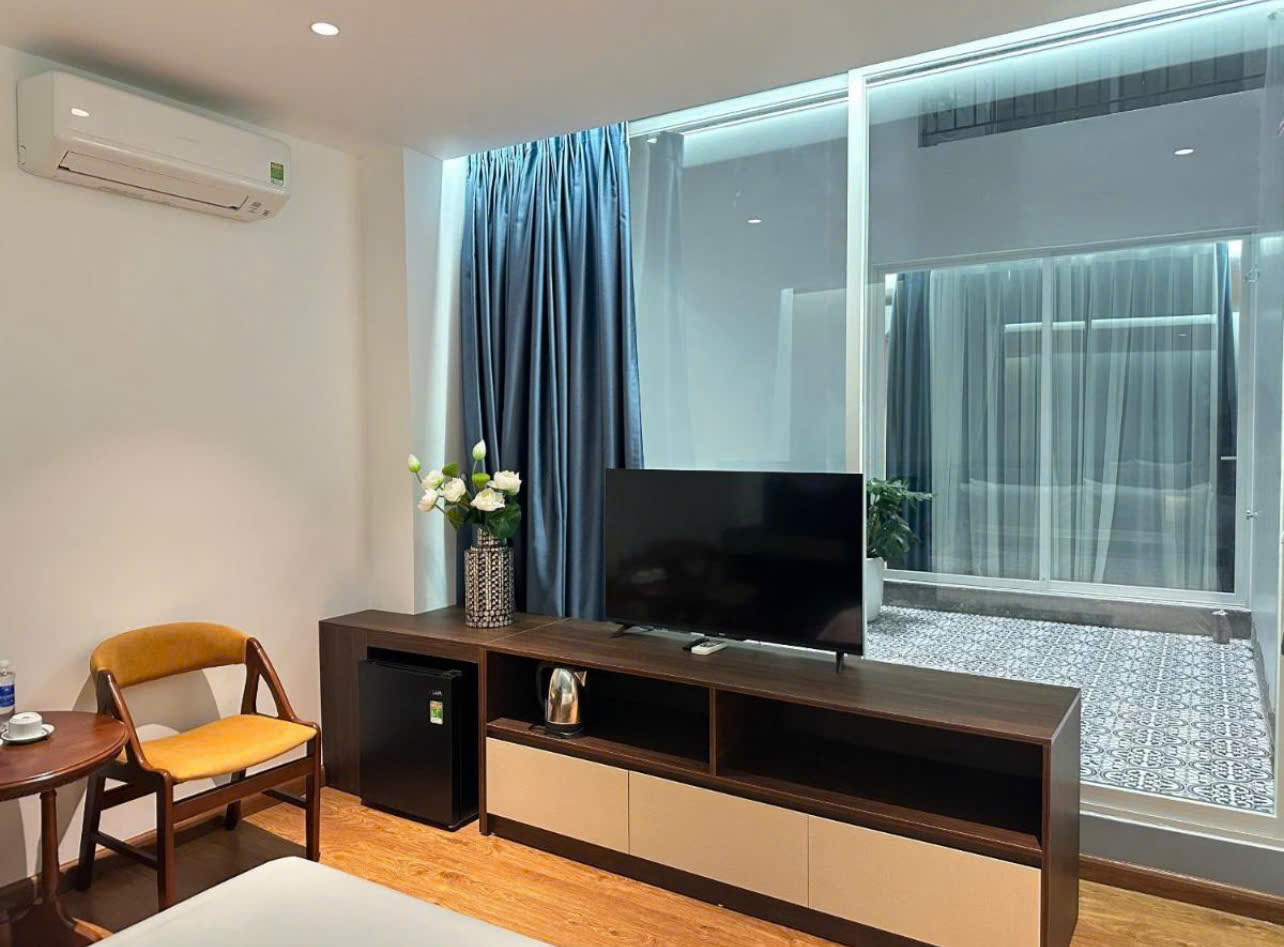 Lái ô tô từ Hải Phòng đi Hà Nội chơi lễ, gia đình 8 người chuẩn bị 80 triệu: "Tốn bao nhiêu tiền cũng không tiếc"- Ảnh 5.