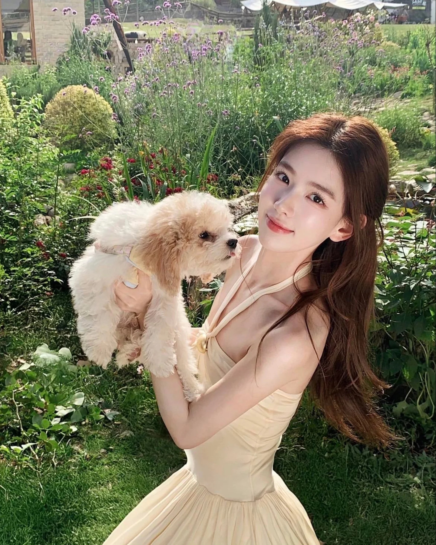 Ngoại hình 0% photoshop của mỹ nhân khiến 