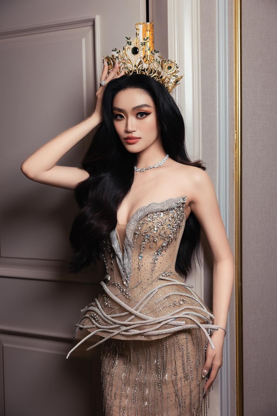 Miss Grand Yến Nhi hết bị chê, còn được so sánh với Thuỳ Tiên- Ảnh 5.