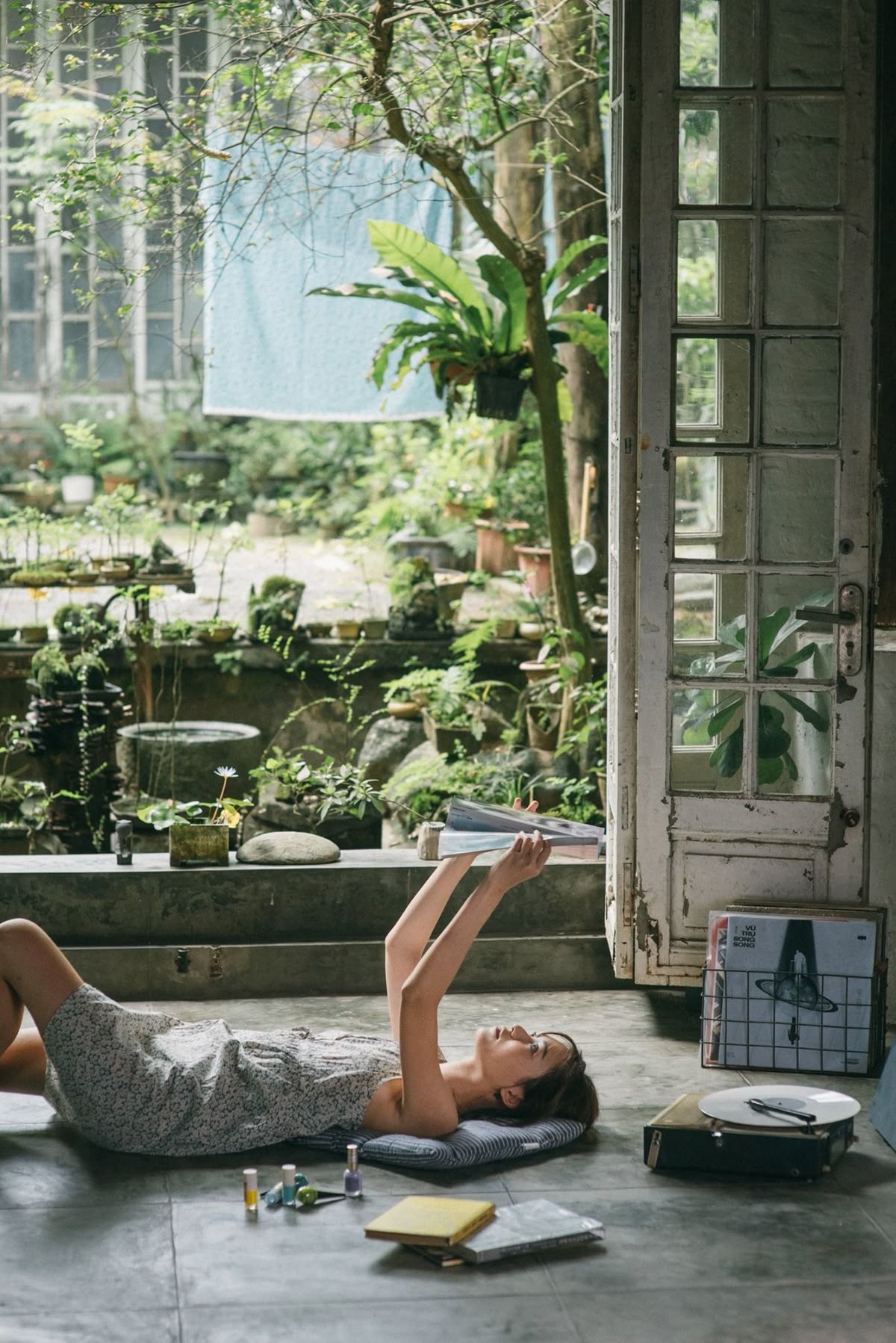 Bố chồng thấy con dâu mãi không sinh cháu liền nói nhỏ một câu, tháng sau, con dâu báo có tin vui- Ảnh 1.