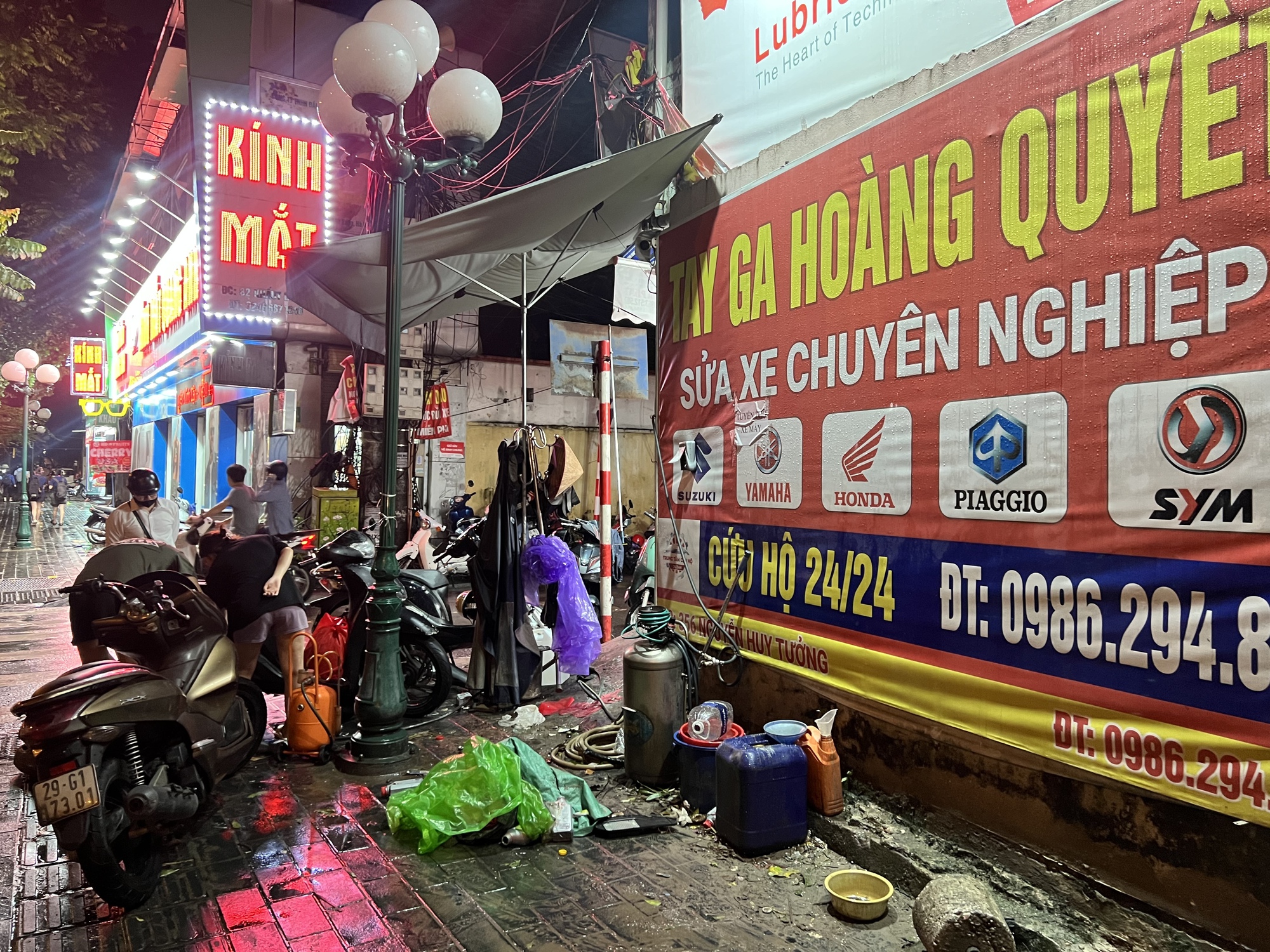 Nơi đông nhất Hà Nội lúc này- Ảnh 4.