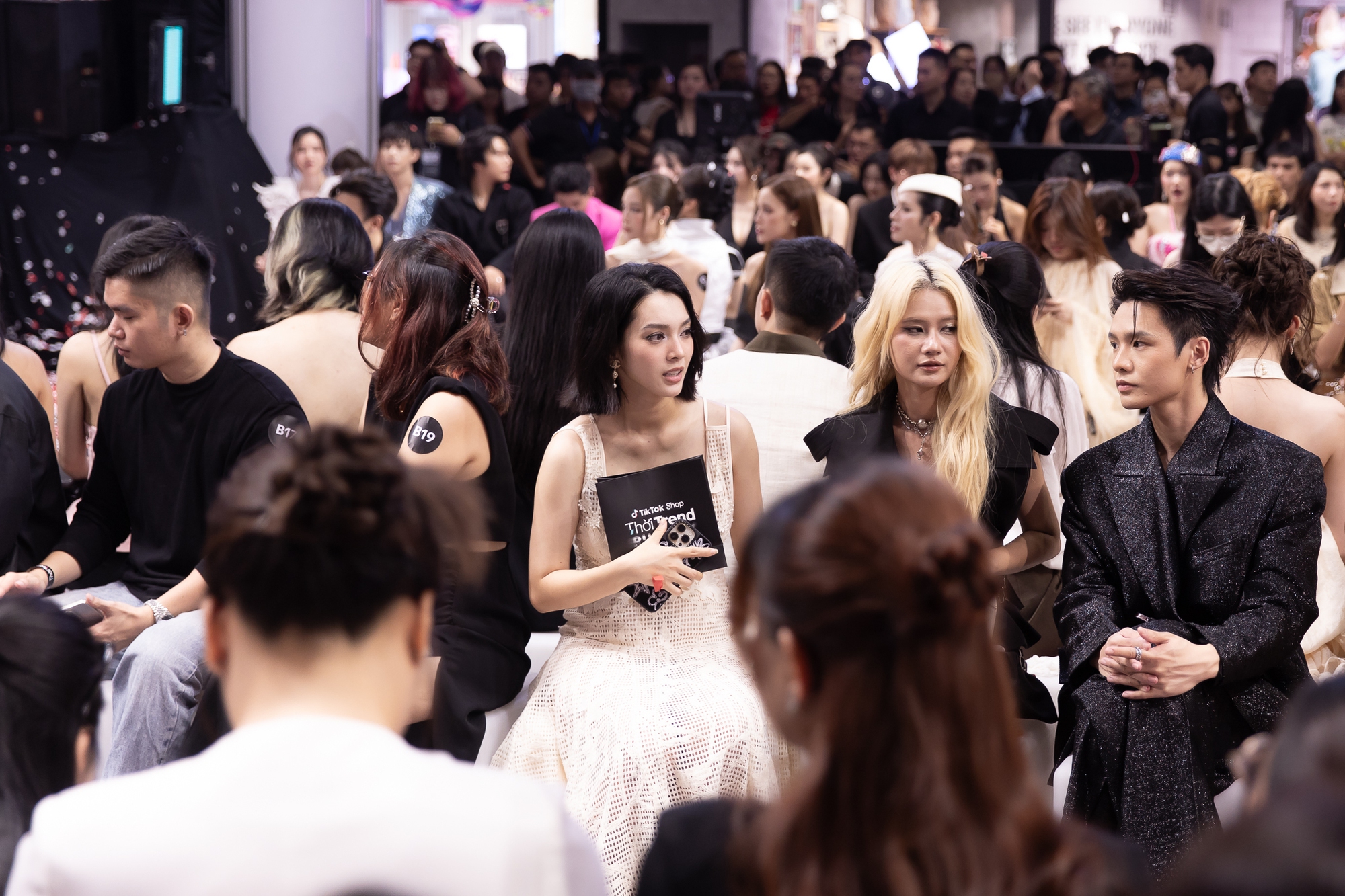 TikTok Shop Fashion Show: Khi sàn diễn không còn là “đặc quyền” của số ít- Ảnh 4.