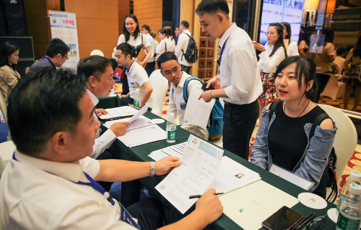 Tiến sĩ danh giá nhưng vẫn bị từ chối xin việc gần 20 lần: "Tôi đi phỏng vấn liên tục nhưng đều thất bại"- Ảnh 1.