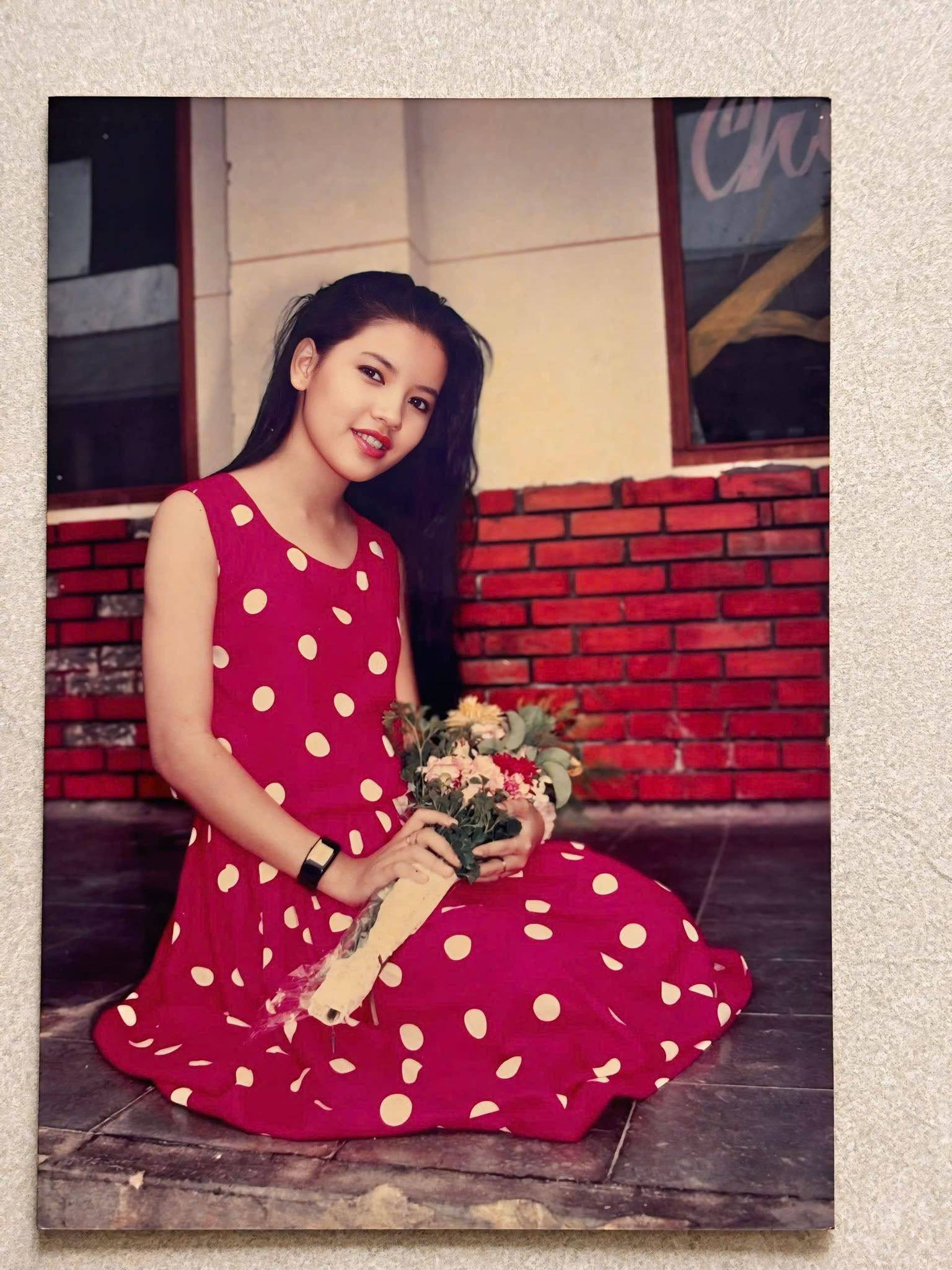 Hình ảnh Ngọc Trinh quấn quýt bên bố trước 16 ngày qua đời- Ảnh 1. Hình ảnh Ngọc Trinh quấn quýt bên bố trước 16 ngày qua đời- Ảnh 1.