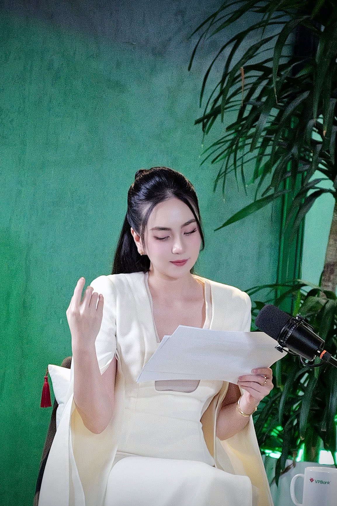 MC Mai Ngọc cực chăm tập môn này lấy lại vóc dáng sau sinh, body căng đét như chưa từng sinh nở!- Ảnh 9.