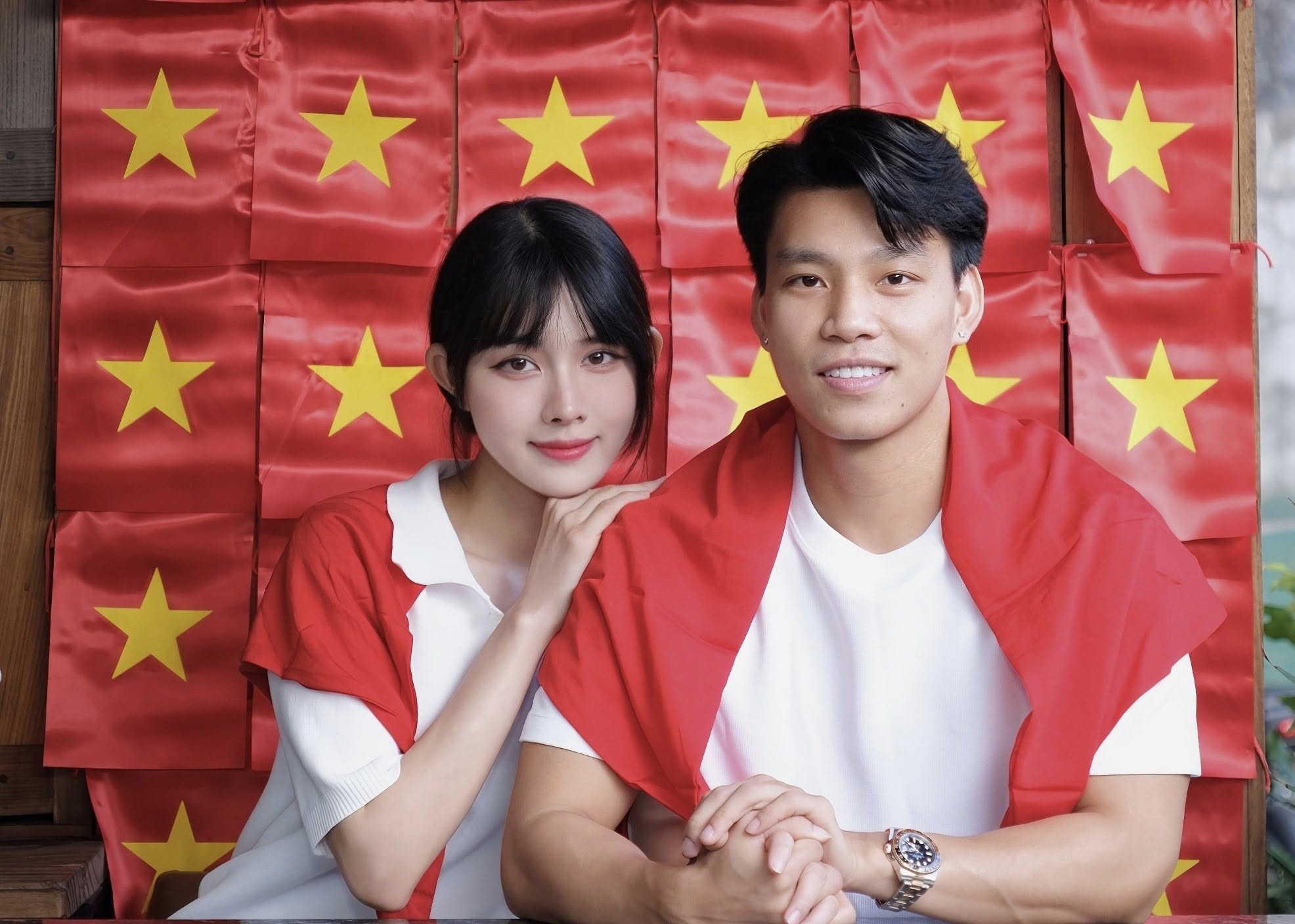 Văn Thanh và bạn gái 