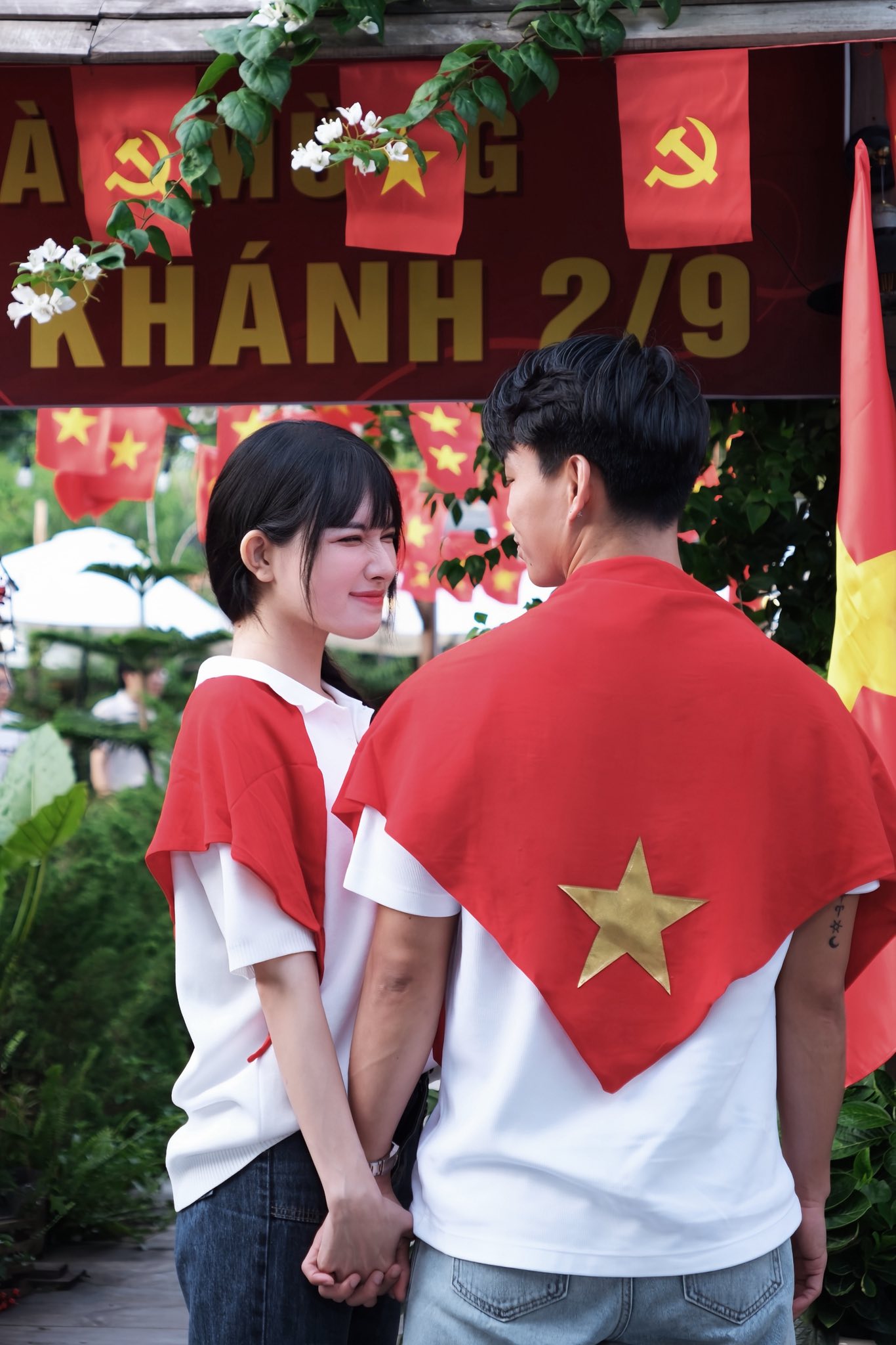 Văn Thanh và bạn gái 