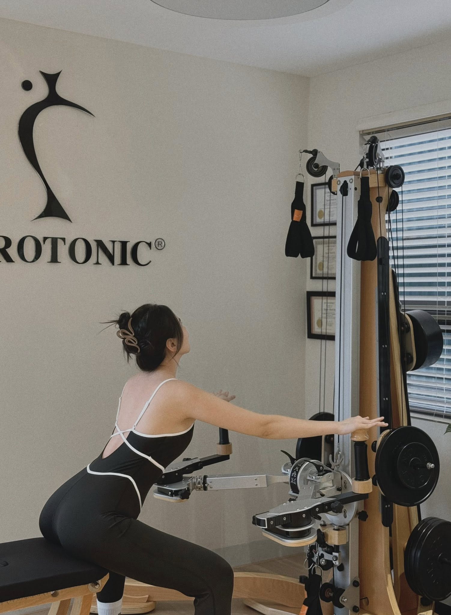 MC Mai Ngọc cực chăm tập môn này lấy lại vóc dáng sau sinh, body căng đét như chưa từng sinh nở!- Ảnh 1.