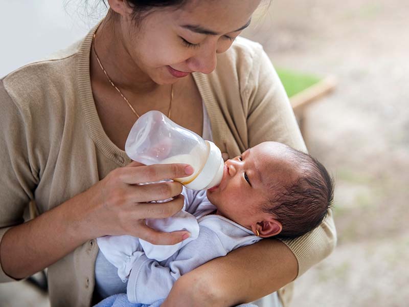 Cứ chọn sữa ngoại hoặc sữa công thức đắt tiền là con khỏe, thông minh và mau lớn? Bạn đã bỏ qua 1 thứ- Ảnh 2.