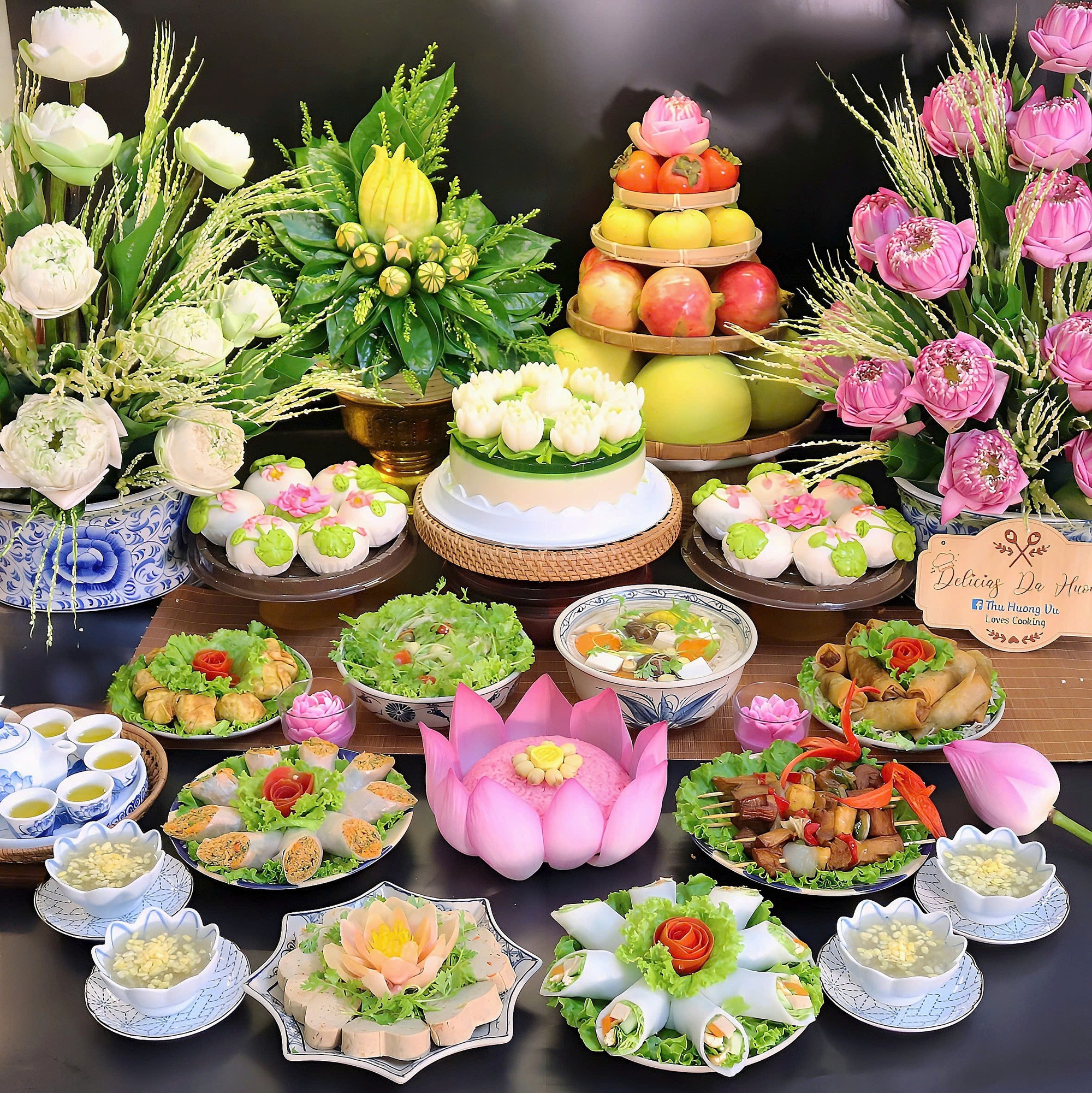 Mâm cỗ chay Rằm tháng 7 may mắn, an lạc từ mẹ đảm Hà Nội: 11 món ngon tinh tế, tròn vị đoàn viên- Ảnh 1.