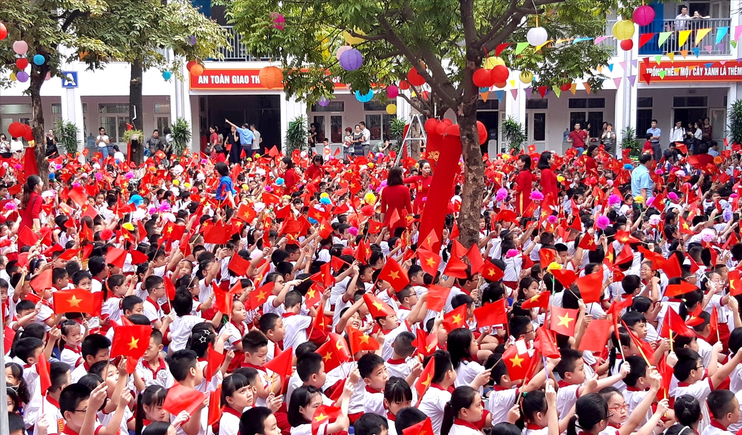 Ngày mai, 1 sự kiện đặc biệt quan trọng với học sinh, sinh viên cả nước sẽ diễn ra- Ảnh 1.