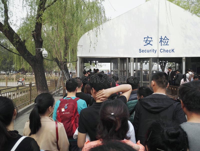Khách Việt kể chuyện đến tham quan điểm nổi tiếng Trung Quốc, nhận xét: "Tôi không nghĩ đến mức này!"- Ảnh 5.