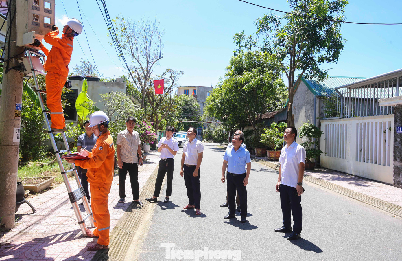 Người dân Nghệ An, Hà Tĩnh "kêu trời" vì tiền điện tăng vọt giữa mùa mưa bão- Ảnh 7.