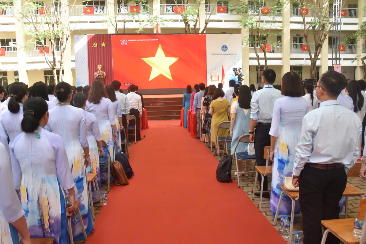 Lễ chào cờ ấn tượng đặc biệt trên khắp cả nước- Ảnh 8.