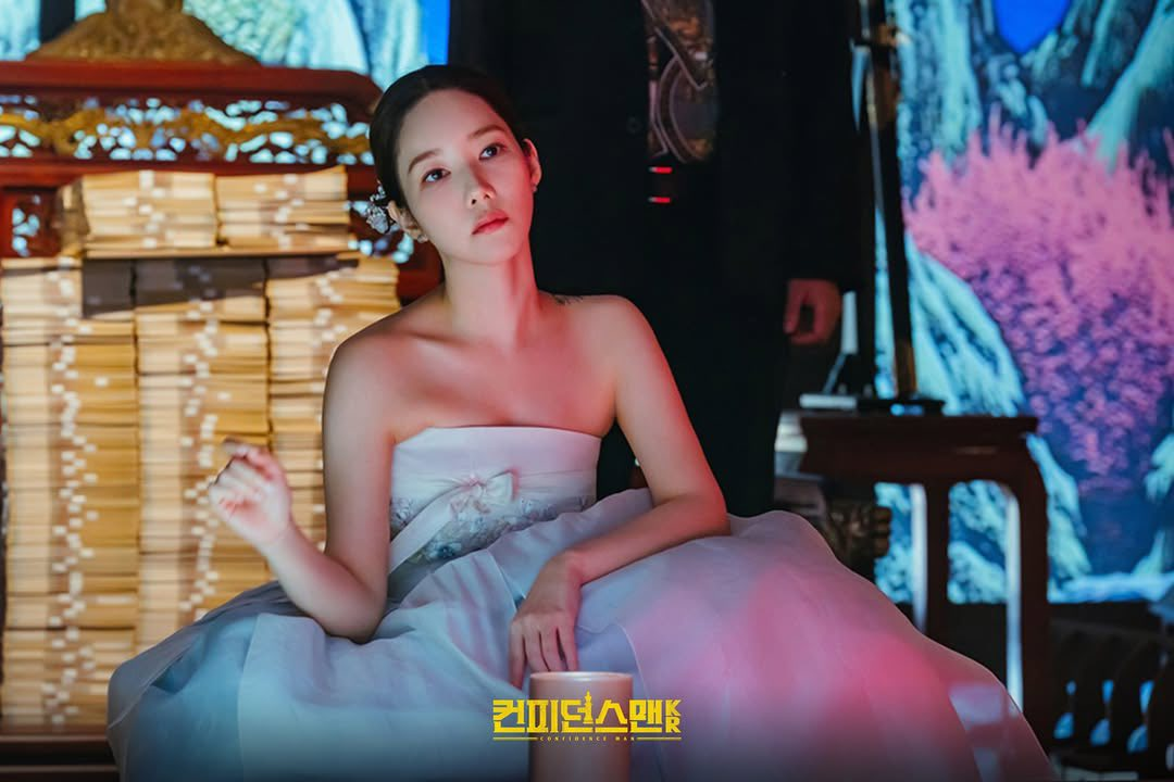 Gương mặt biến dạng của Park Min Young khiến 1,5 triệu người không thể nhận ra- Ảnh 4. Gương mặt biến dạng của Park Min Young khiến 1,5 triệu người không thể nhận ra- Ảnh 4.