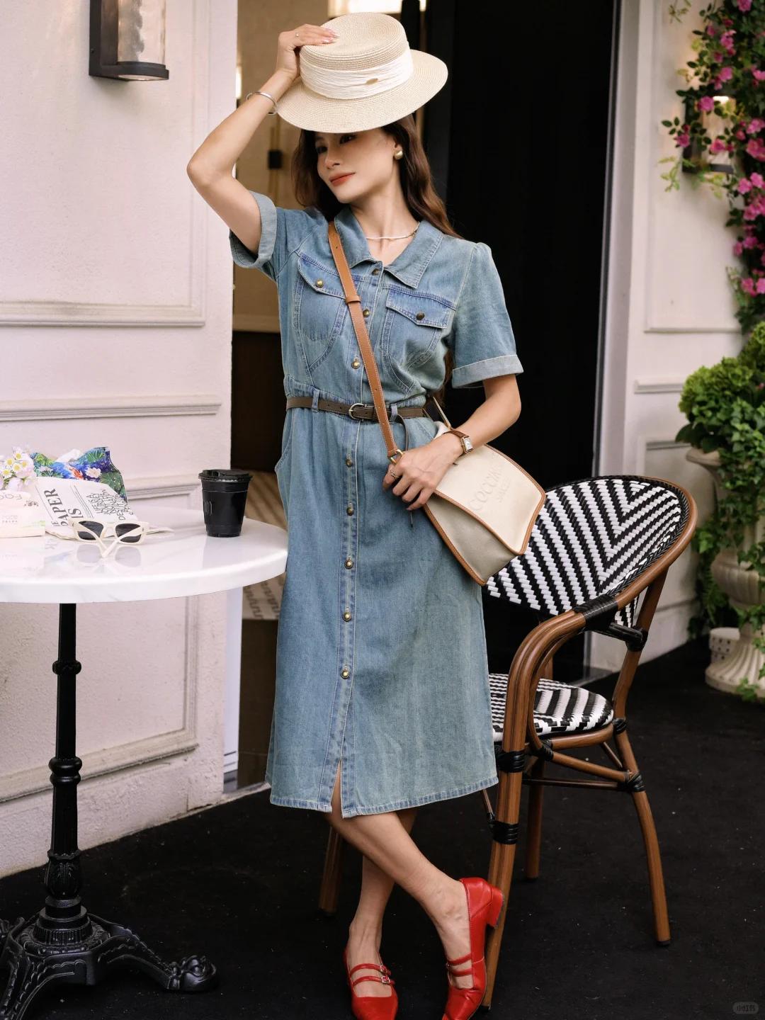 Vì sao váy denim lại là món đồ nên sắm? Câu trả lời gói gọn trong 2 chữ "hack tuổi"- Ảnh 2.