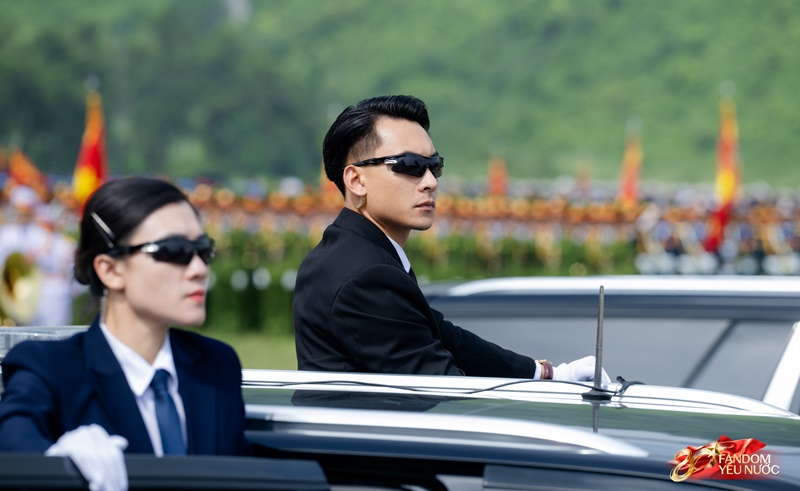 Thiếu uý được ca sĩ Phương Thanh nhường luôn sân khấu sau pha cất giọng: Sao bảo ông trời không cho ai tất cả?- Ảnh 4.