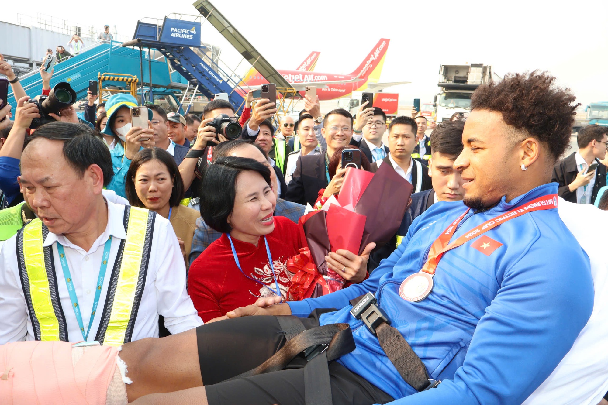 Tiền đạo Nguyễn Xuân Son: “Tôi muốn cùng tuyển Việt Nam dự World Cup 2030”- Ảnh 3.