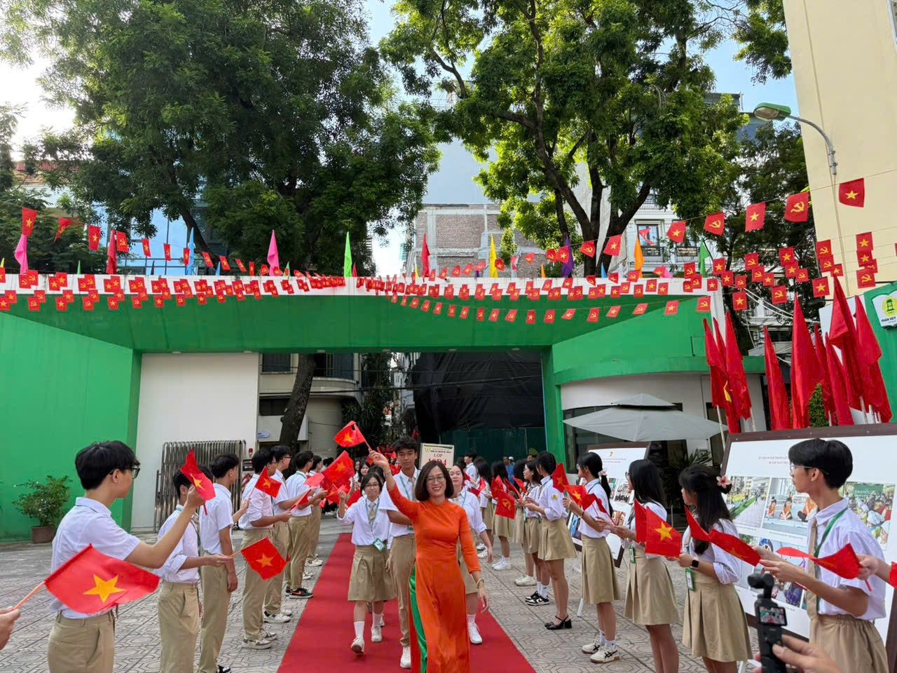 Tổng Bí thư Tô Lâm tham dự lễ khai giảng đặc biệt- Ảnh 50.