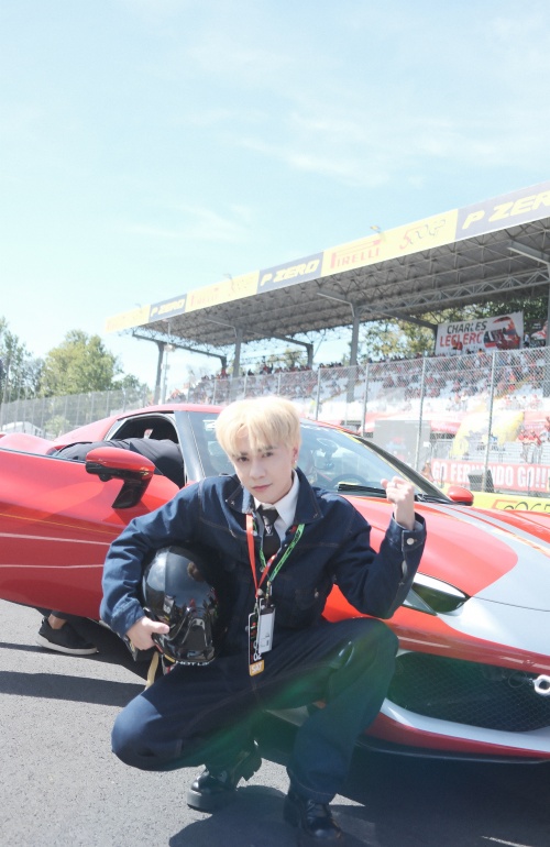 Quang Hùng MasterD tại F1 Grand Prix x Ferrari ở Ý: Visual Quang Hùng MasterD tại F1 Grand Prix x Ferrari ở Ý: Visual