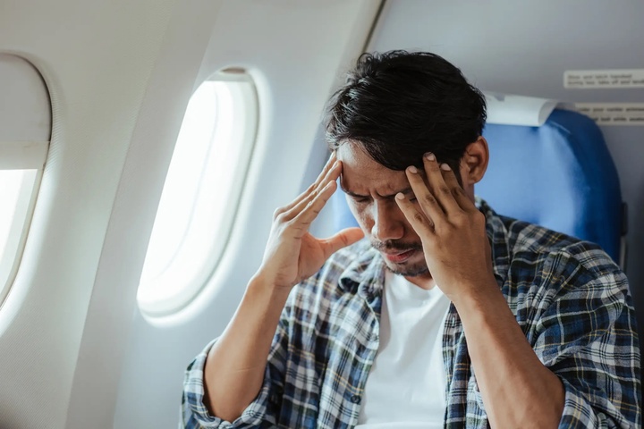 Nữ hành khách nhào bột làm mỳ Ý trên máy bay gây phản ứng dữ dội- Ảnh 3.