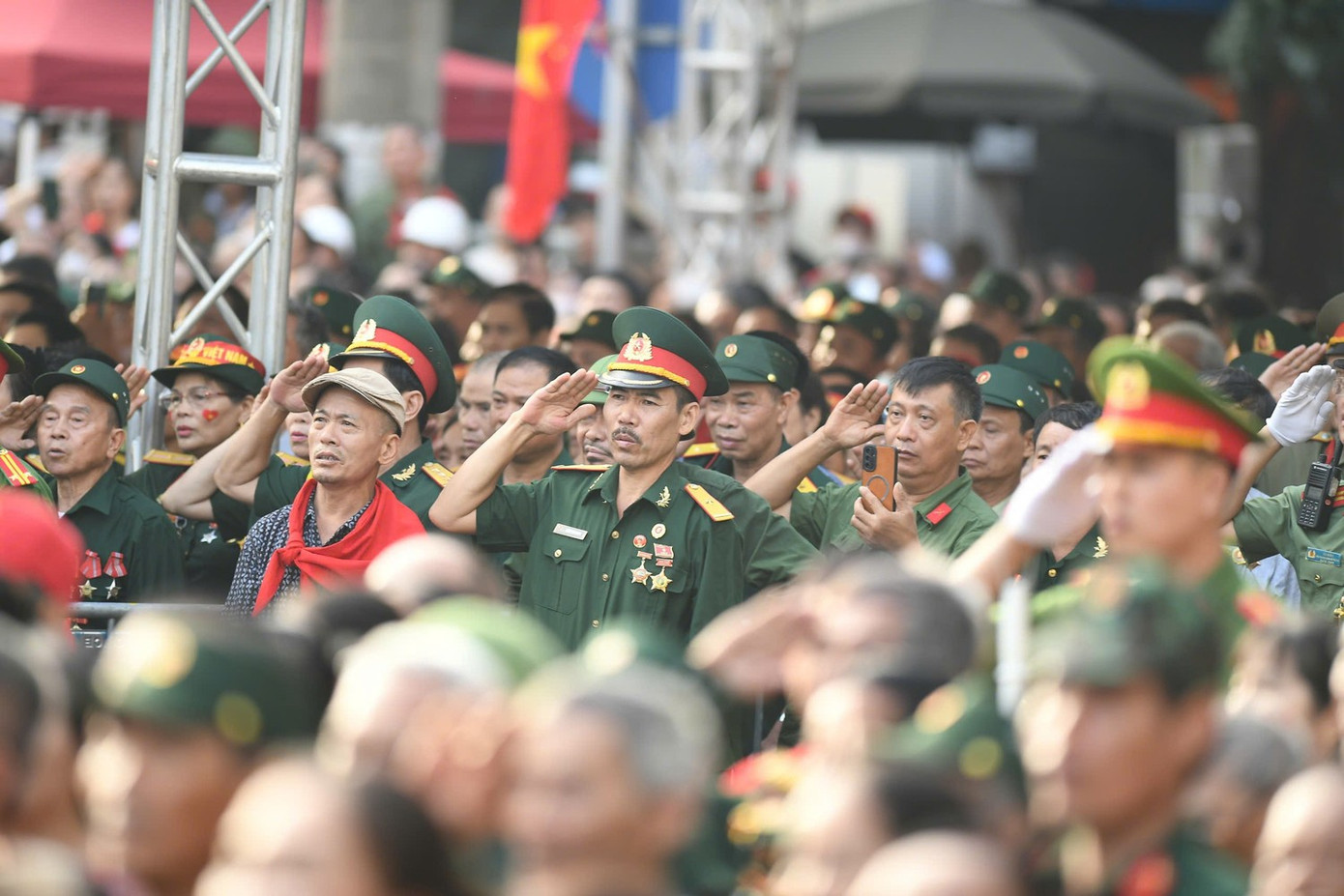 "79 khối diễu binh, diễu hành, còn khối 80 chính là nhân dân"- Ảnh 2.