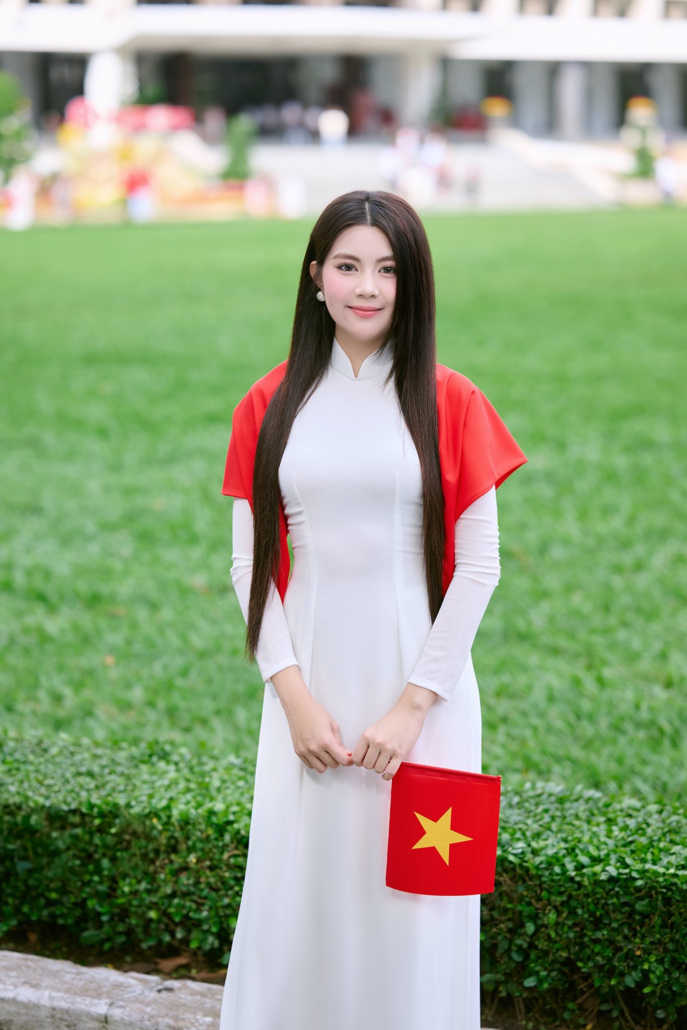 Ái nữ MC Quyền Linh khoe chân dài, dáng xinh, diện đồ bóng rổ rộng thùng thình vẫn xinh bất chấp- Ảnh 5.