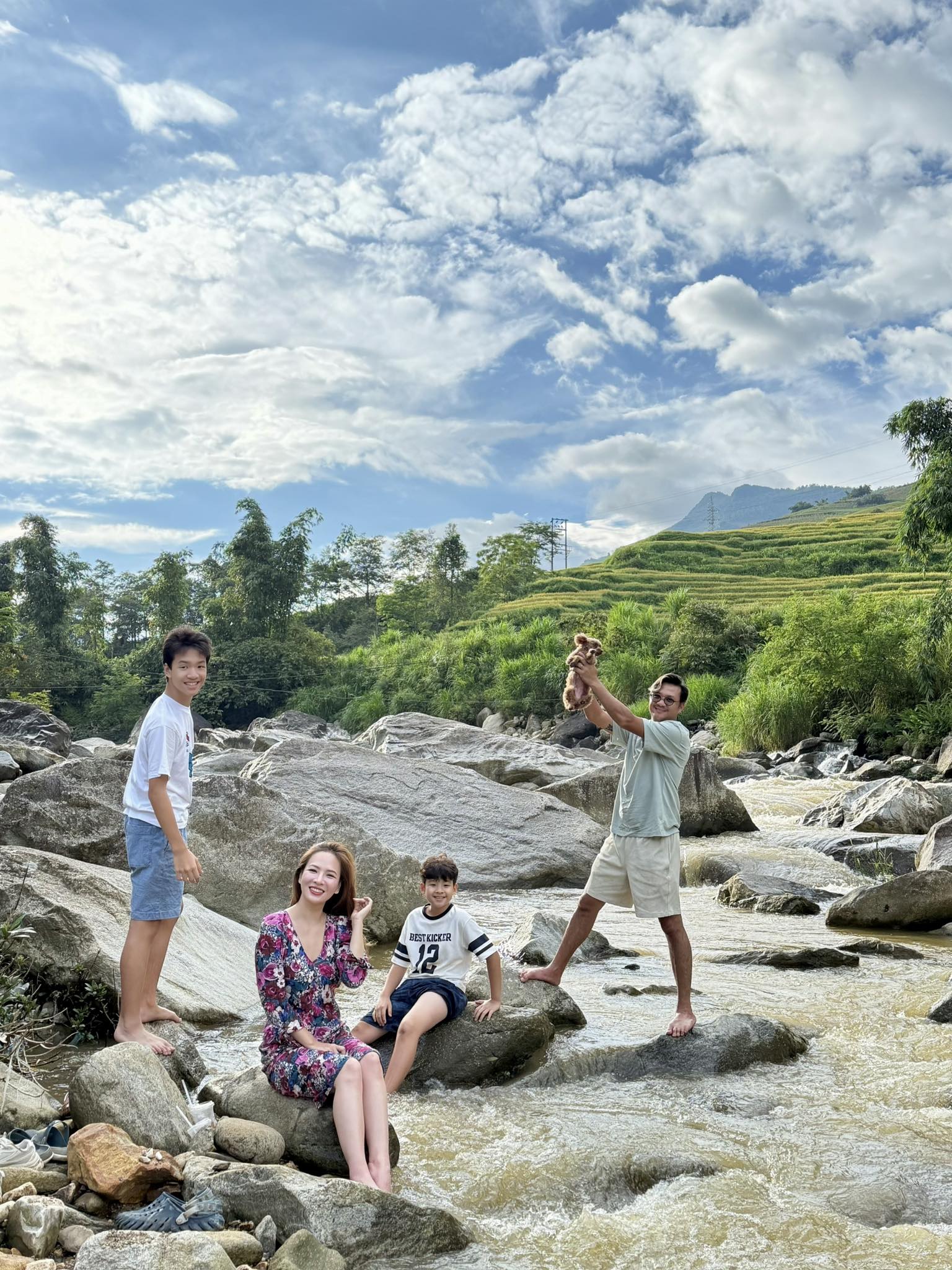Đạo diễn vừa nghỉ việc VTV có vợ là Đạo diễn vừa nghỉ việc VTV có vợ là